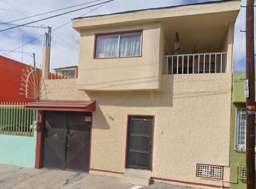 Casa en Venta de 3 habitaciones San Bernardino · Casa de 1512 m² con 3 Recámaras en Venta en San Bernardino