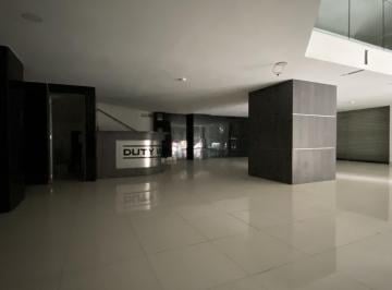 Local comercial · 244m² · Local en Renta Sobre Av Principal