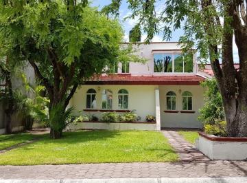 Casa en condominio · 126m² · 4 Recámaras · 6 Estacionamientos · Casa en Venta en Jojutla, Morelos.