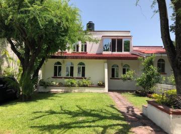Casa en condominio · 126m² · 4 Recámaras · 6 Estacionamientos · Casa en Venta en Jojutla, Morelos.