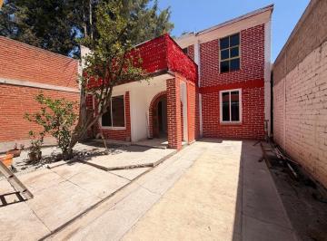 Casa · 164m² · 5 Recámaras · 1 Estacionamiento · Casa en Venta