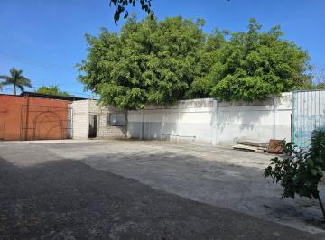Terreno comercial · 728m² · 10 Estacionamientos · Terreno Comercial en Pueblo Los Arcos