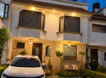Casa en condominio de 4 habitaciones, Naucalpan de Juárez · Linda Casa en Privada 4 Recámaras en Venta Excelente Conservación