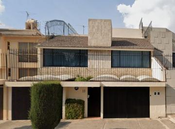 Casa de 4 habitaciones, Coyoacán · P.º de La Hacienda 10, Paseos de Taxqueña, Coyoacán, 04250 Ciudad de México, Cdmx, México