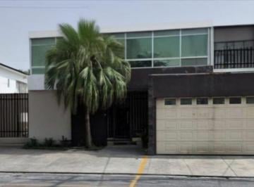 Casa · 400m² · Renta de Oficinas Coorporativas, Colonia Chepevera en Monterrey