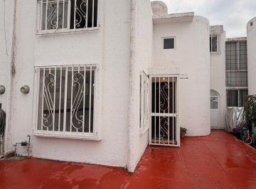 a44a6fb0b397d5542e242b28ce6523ddb25bdcdf97ab92a8d94e08908e45b95f · ¡Casa en Venta con Jacuzzi en Coto Privado!