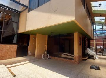 Casa · 187m² · 3 Recámaras · 2 Estacionamientos · Casa en Venta, a Unos Minutos del Centro de Toluca.