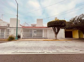 bc7c85de31839aa24ce932703fe801a15edbd98946691717fc8e05c734a523ab · Casa en Renta en Residencial Acoxpa