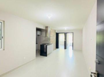 Departamento · 68m² · 2 Recámaras · 1 Estacionamiento · Departamento en Venta en San Alberto con Patio