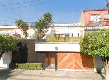 Casa de 4 habitaciones, Coyoacán · Remate Bancario, Casa en Campestre Churubusco, Coyoacán, Cdmx.