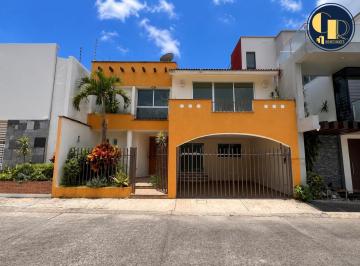 Casa · 240m² · 3 Recámaras · Casa - Valle Anáhuac
