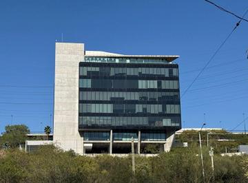 bb60e833120dc7c05e58a2b4db459b9ae4e8a1b3c9c46bc401968c15239a6075 · Rento Oficina de 80 m² en Torre Legacy San Pedro G. G.