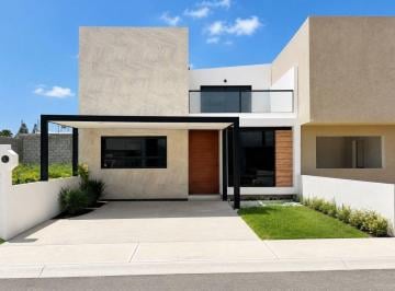 Casa de 3 habitaciones, Corregidora · Tu Estilo de Vida, Cluster con Alberca - Artelia, Querétaro