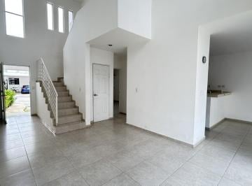 Casa · 151m² · 3 Recámaras · 2 Estacionamientos · Renta Casa en Gran San Pedro Cholul, Yucatán