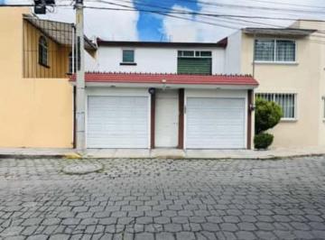 Casa de 3 habitaciones, Metepec · Casa Amueblada en Renta en San Jeronimo Chicahualco Metepec