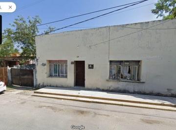 Casa de 5 habitaciones, Carmen · Casa Amplia con Alberca y Gran Terreno en El Carmen, Nuevo León