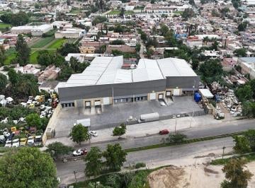 c836d16c026136d4b72b06f3f91c40123da3b05768bfcb27948f1374894d932f · Bodega en Renta con Ubicación Estratégica - Periférico Sur - 1000 m²