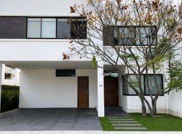 Casa de 3 habitaciones, Zapopan · Casa Venta La Toscana I Valle Real