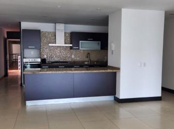 Departamento · 161m² · 3 Recámaras · 2 Estacionamientos · Departamento en Fraccionamiento Oropeza