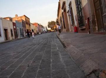 Casa uso de suelo de 10 habitaciones, Querétaro · Hotel Boutique en Venta | Centro Histórico de Querétaro