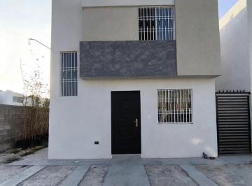 Casa de 2 habitaciones, Juárez · Vendo Casa en Esquina