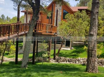 Rancho · 700m² · 4 Recámaras · 6 Estacionamientos · Rancho en Venta en Arteaga