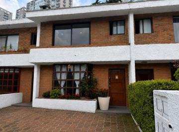 Casa en condominio · 200m² · 2 Recámaras · 2 Estacionamientos · Casa en Condominio en Venta en Contadero