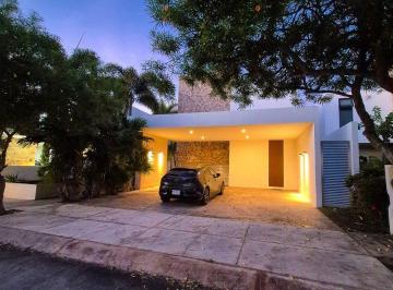 0dedc5d197f7a71df88cd51e41b1cd5150ef6d19f17c40e61f7be740299e134f · Casa en Venta en Fraccionamiento Allegra, Merida Yucatan!