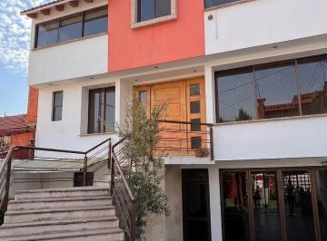 Casa · 450m² · 3 Recámaras · 2 Estacionamientos · Casa en Lomas Axomiatla