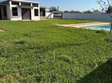 Quinta · 1091m² · 2 Recámaras · 5 Estacionamientos · Casa en Montemorelos