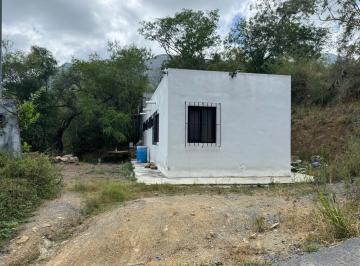 Casa · 80m² · 2 Recámaras · 2 Estacionamientos · Casa en Allende