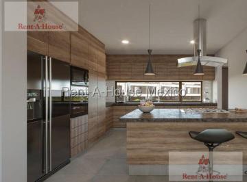 Casa · 242m² · 3 Recámaras · 3 Estacionamientos · Casa en Venta en Llano Grande 26 - 2048.