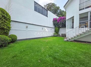 Casa de 3 habitaciones, Tlalpan · Casa con Jardín y Amplios Espacios