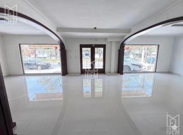 Local comercial · 480m² · 5 Estacionamientos · 0128 - Local Comercial en Renta – Miravalle, Monterrey