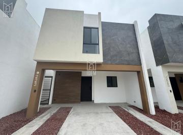 Casa · 133m² · 3 Recámaras · 1 Estacionamiento · 0756 - Casa en Venta en Dominio Cumbres, Ayucca Residencial, Garcia Nl.