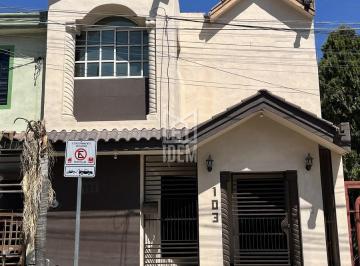 Casa · 168m² · 2 Recámaras · 1 Estacionamiento · 0414 - Casa en Renta Amueblada en Rivera de Los Girasoles