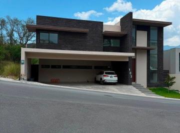 7a9b1b12b24ecfc8807cb6d522e9e8feec299e7a5c9f56a660db0ff9b44228f7 · Casa en Venta Sierra Alta 9° Sec.