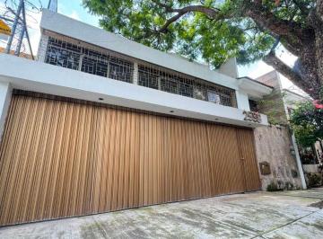 Casa de 6 habitaciones, Guadalajara · Se Renta Casa Para Oficinas o Consultorios en Providencia