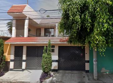 Casa de 4 habitaciones, Azcapotzalco · Venta de Casa en Calle Chonchos Tezozozmoc