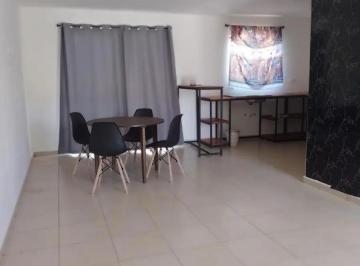 1 · Casa en Renta en Paseo de Los Nogales, Santa Rosa