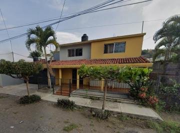 Casa de 4 habitaciones, Cuauhtémoc · Venta de Casa en Colonia Solidaridad, Colima.