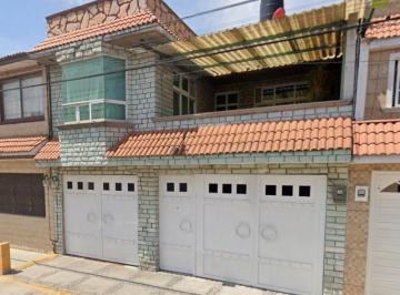 Casa de 4 habitaciones, Ecatepec de Morelos · Venta de Casa en Conjunto Habitacional Tulpetlac, Edomex.