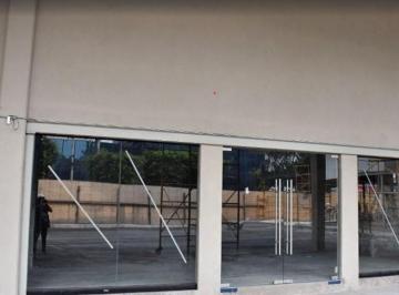 Local comercial · 484m² · Local Espacio Comercial de Gran Formato 484.50 m²
