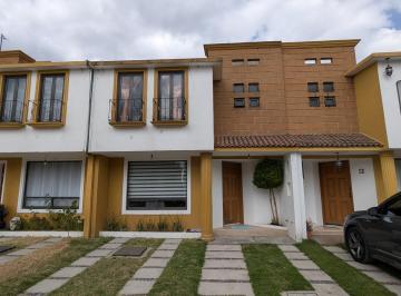 Casa · 101m² · 3 Recámaras · 2 Estacionamientos · Casa en Renta Amueblada en San Mateo Atenco