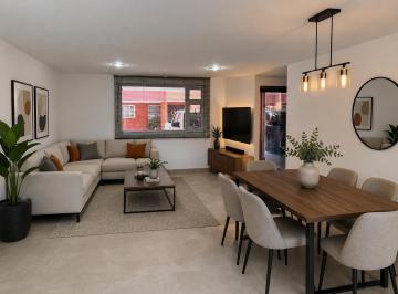 Casa · 150m² · 3 Recámaras · 2 Estacionamientos · Venta de Casa en Metepec Sobre Av Tecnologico