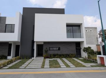 Casa · 165m² · 3 Recámaras · 3 Estacionamientos · Casa Nueva en Venta en Metepec, Residencial Puerta de Metepec