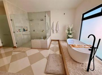1 · Casa en Venta / Renta en Riviera Veracruzana