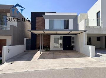 16818b806239f633e777955a4b7cbc4d70030b9185813c8c29ca56ec9eb3eebe · Casa en Venta Torralba Residencial con Recámara en Planta Baja