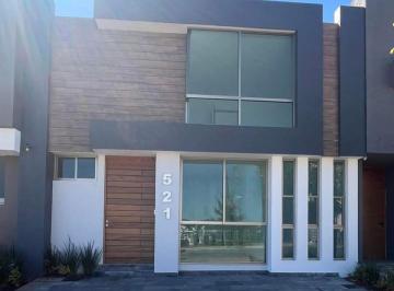 Casa de 3 habitaciones, Morelia · Casa en Venta en Rio Altozano