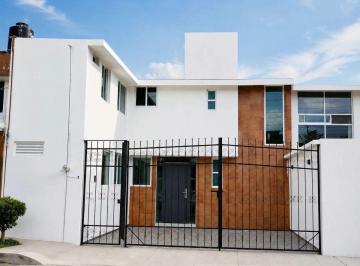 Casa de 3 habitaciones, Pachuca · Se Renta Casa Uso Habitaciónal o Comercial, Fracc Constitucion Pachuca